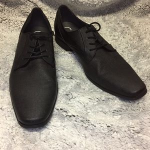 CALVIN KLEIN Men’s Black Dress Shoes
